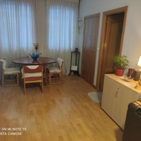 Habitacion L Appartement Madrid Buitenkant foto