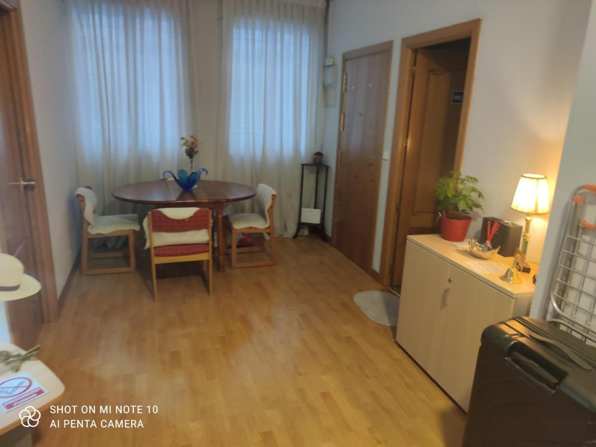 Habitacion L Appartement Madrid Buitenkant foto